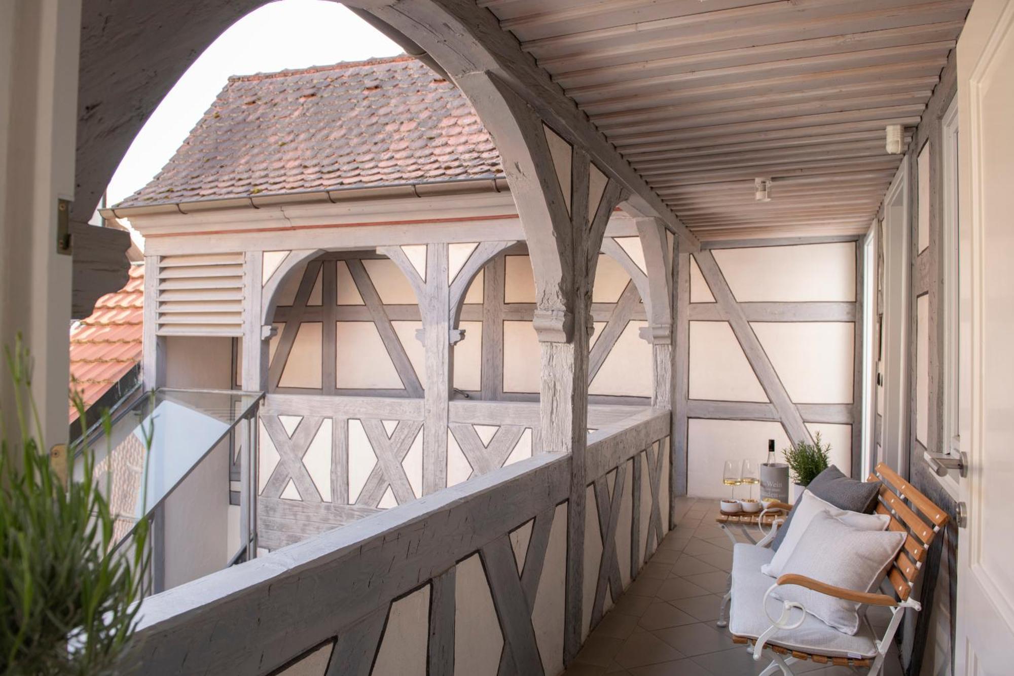 Haestens Boutique Biohotel - Chez Douverne Sommerach Exterior photo